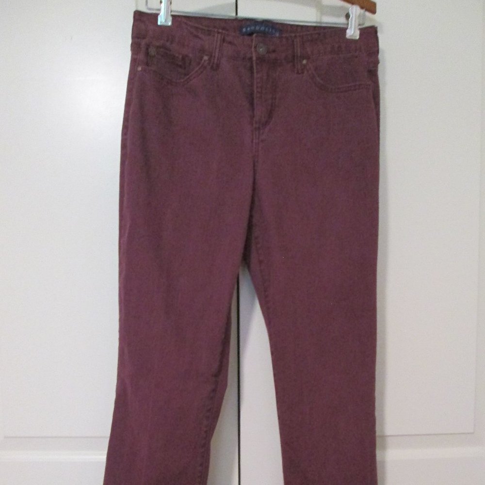 BANDOLINO Mandie Straight Leg Jeans 8
